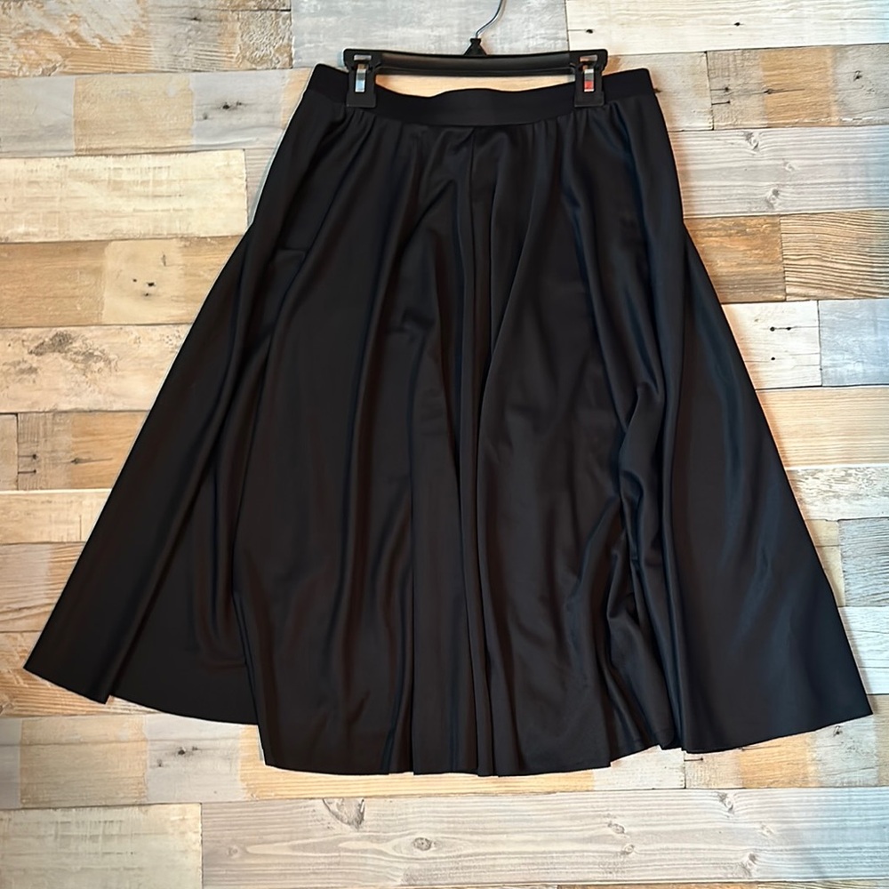 Girls Body Wrappers Black Dance Circle Skirt  NWOT
